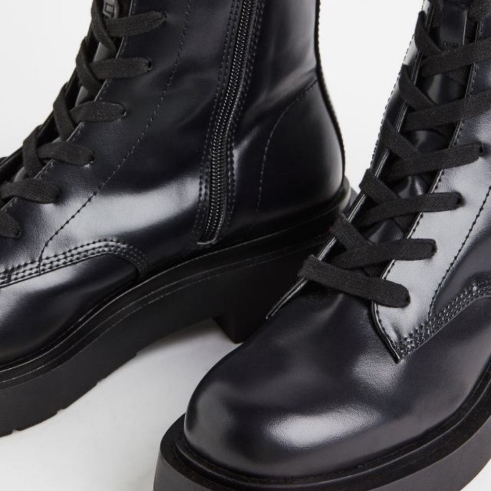 NWT H&M combat boots - Picture 3 of 6